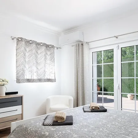 Villa Exclusive Toulouse With Pool In Falesia Algarve Albufeira