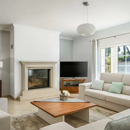 Villa Exclusive Toulouse With Pool In Falesia Algarve