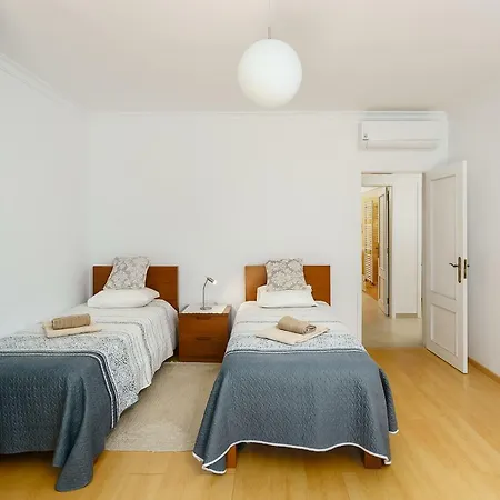 Villa Exclusive Toulouse With Pool In Falesia Algarve *